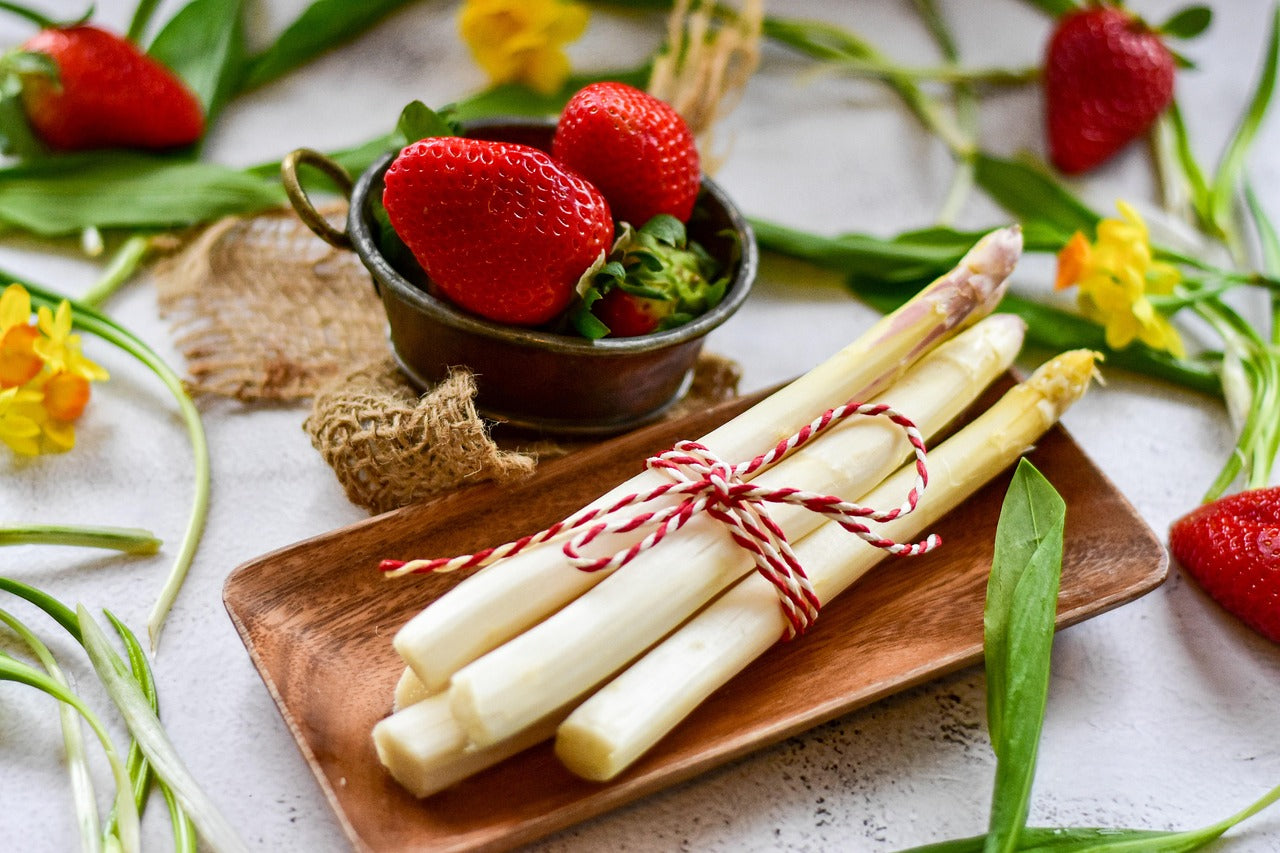 Entdecke die neue Kategorie: Erdbeer- und Spargel Saison